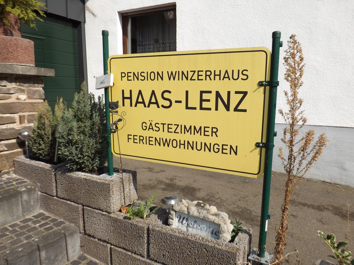 B&B Pension Winzerhaus Zell-Mosel Eksteriør bilde