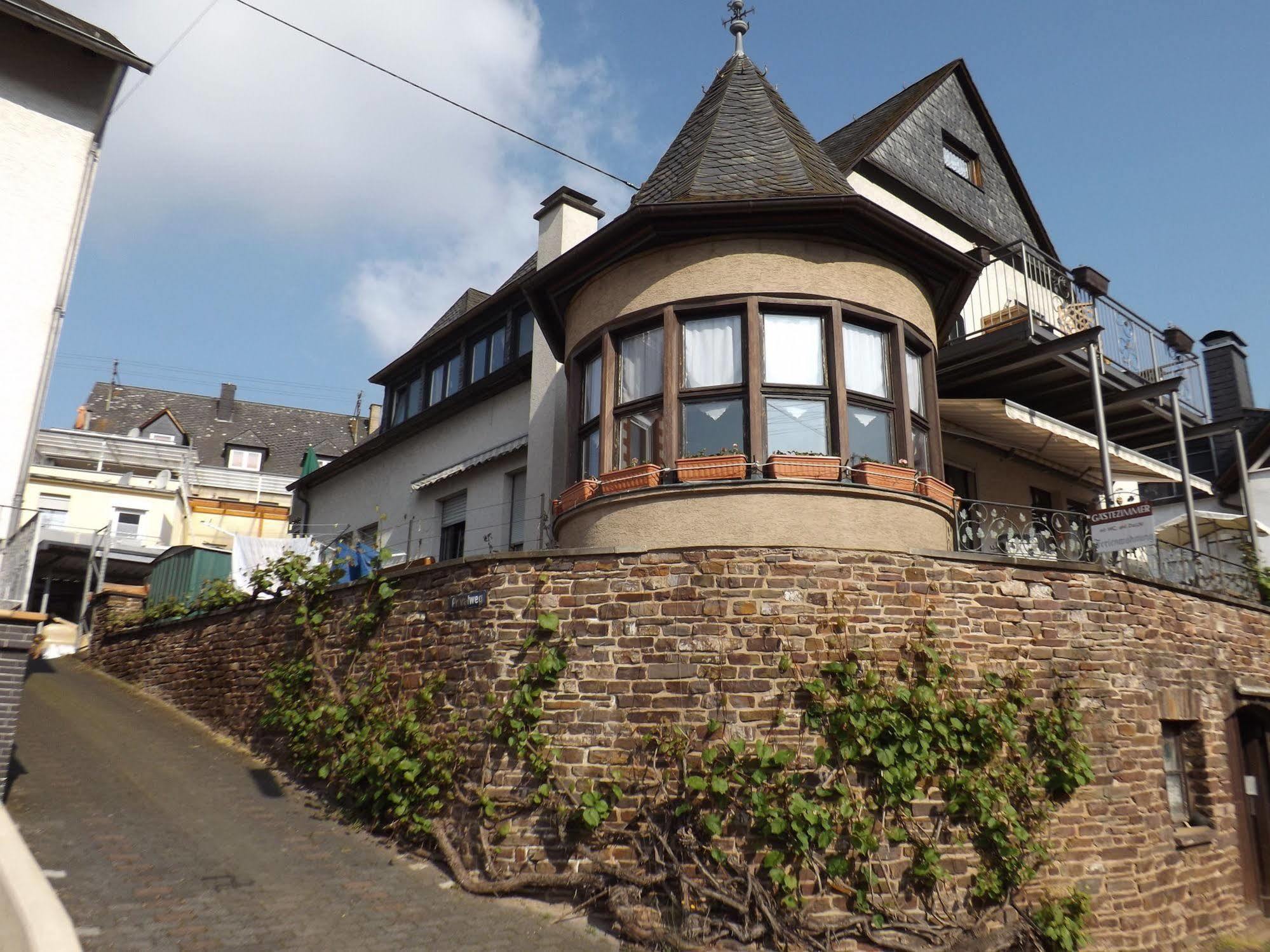 B&B Pension Winzerhaus Zell-Mosel Eksteriør bilde